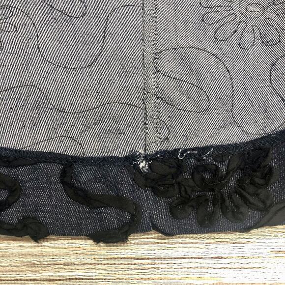 Analogy Black Trim Classic Denim Jacket Top Stitching Detail Silver Tone Buttons - Picture 6 of 16